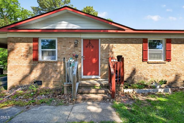 6510 Portsmouth Drive, Fayetteville, NC 28314
