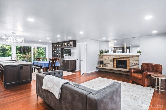 1910 Forest Ridge Place, Mount Vernon, WA 98273