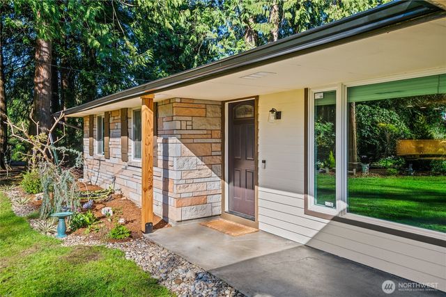 1910 Forest Ridge Place, Mount Vernon, WA 98273