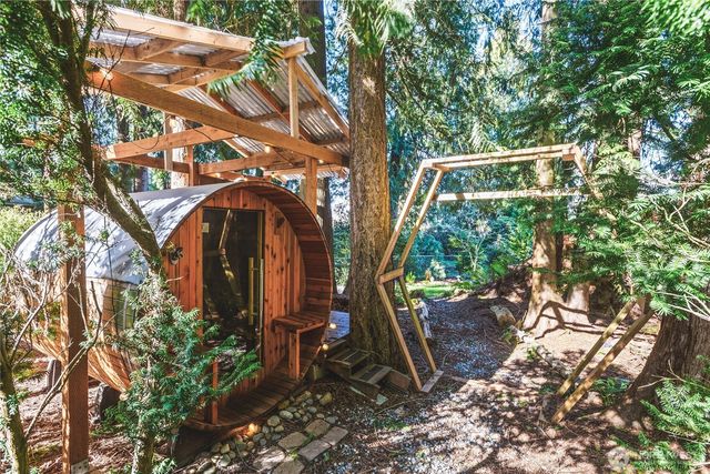 1910 Forest Ridge Place, Mount Vernon, WA 98273