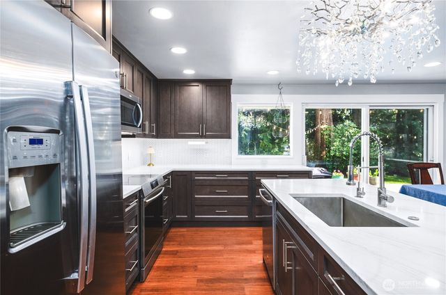 1910 Forest Ridge Place, Mount Vernon, WA 98273