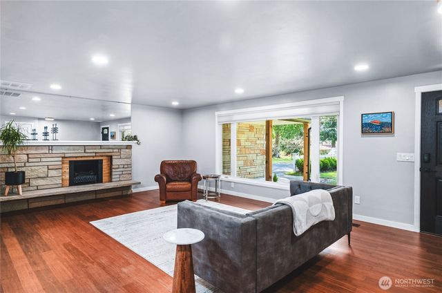 1910 Forest Ridge Place, Mount Vernon, WA 98273