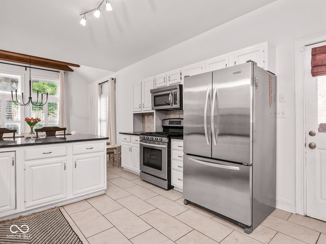 608 E 9th Street, Indianapolis, IN 46202