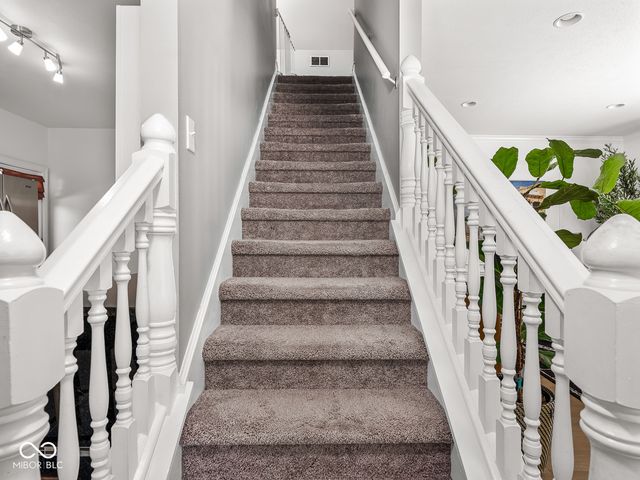 608 E 9th Street, Indianapolis, IN 46202