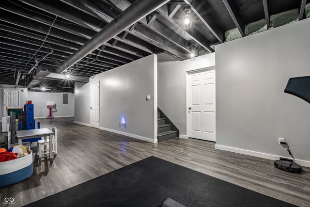 608 E 9th Street, Indianapolis, IN 46202