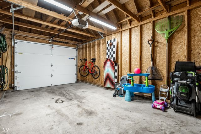 608 E 9th Street, Indianapolis, IN 46202