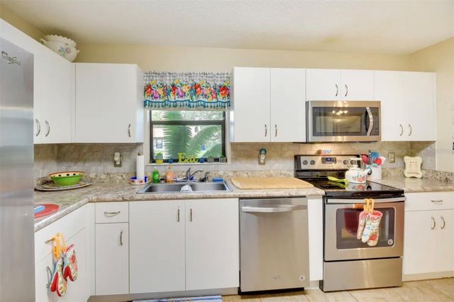 2737 FERN PALM DRIVE, Edgewater, FL 32141