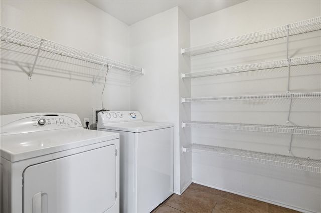 3816 Top Rock LN, Round Rock, TX 78681