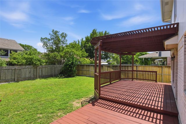 3816 Top Rock LN, Round Rock, TX 78681