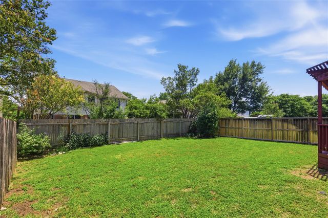 3816 Top Rock LN, Round Rock, TX 78681