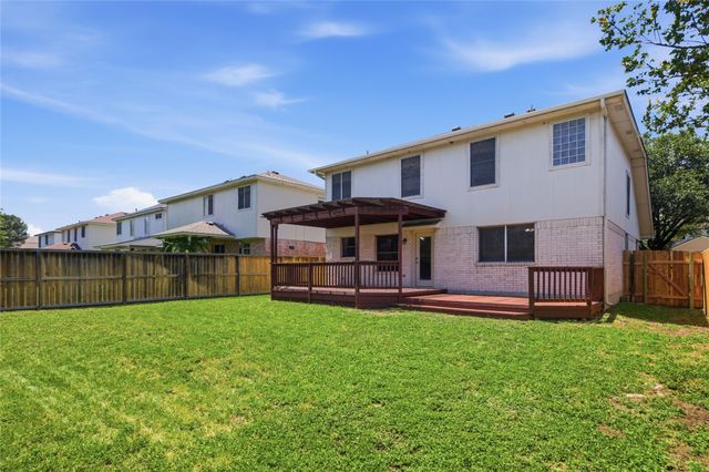3816 Top Rock LN, Round Rock, TX 78681