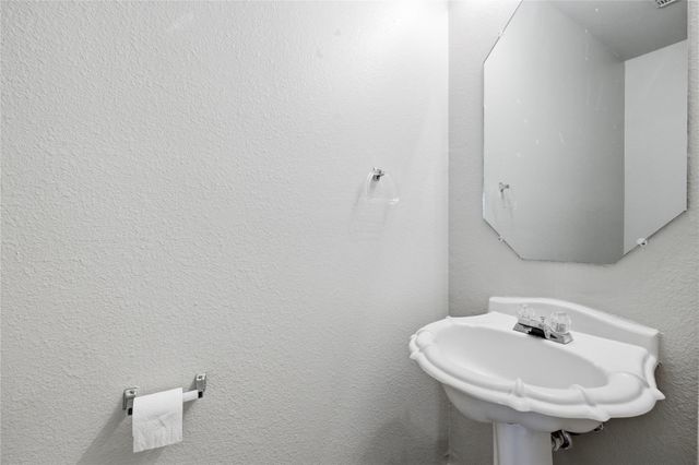 3816 Top Rock LN, Round Rock, TX 78681