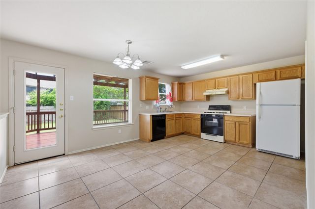 3816 Top Rock LN, Round Rock, TX 78681