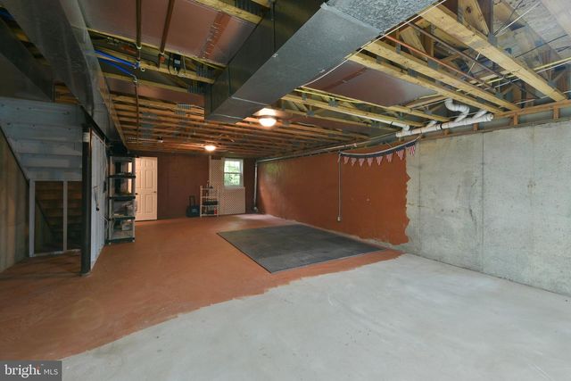 65 WOODBRIDGE DR, Doylestown, PA 18901