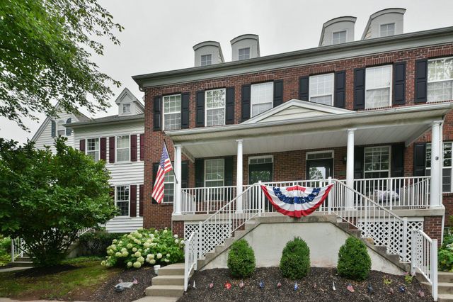 65 WOODBRIDGE DR, Doylestown, PA 18901