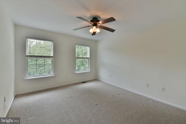65 WOODBRIDGE DR, Doylestown, PA 18901