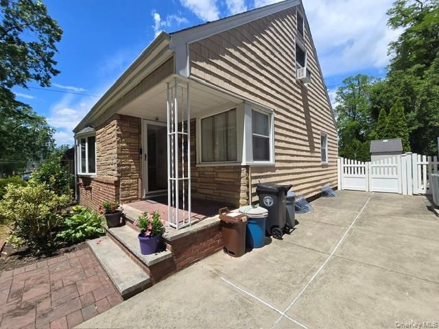 24841 Thebes Avenue, Little Neck, NY 11362