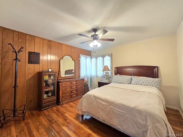 24841 Thebes Avenue, Little Neck, NY 11362