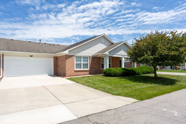 10924 St Petersburg Way, Indianapolis, IN 46229