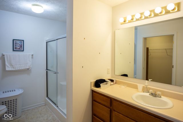 10924 St Petersburg Way, Indianapolis, IN 46229