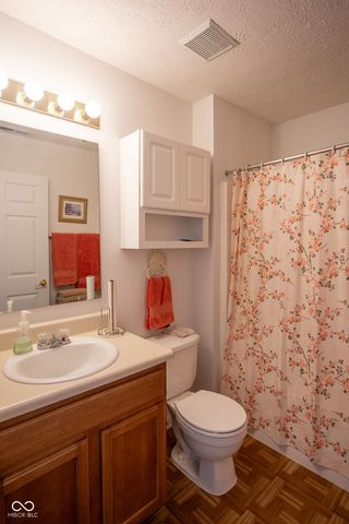 10924 St Petersburg Way, Indianapolis, IN 46229