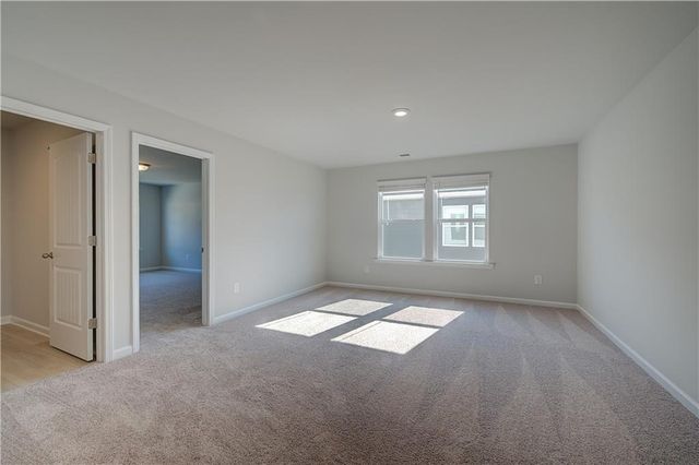174 Crabbswood Drive, Mcdonough, GA 30253