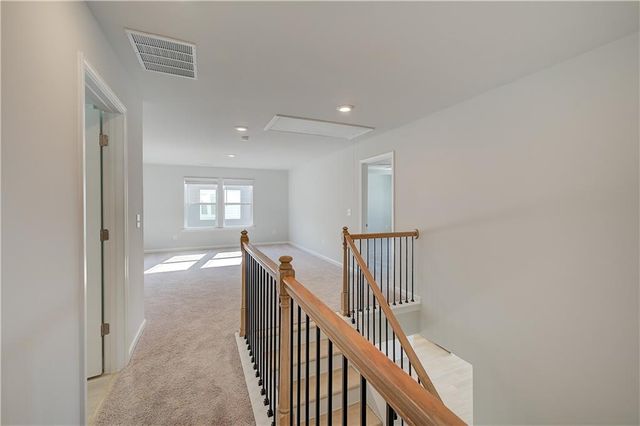 174 Crabbswood Drive, Mcdonough, GA 30253