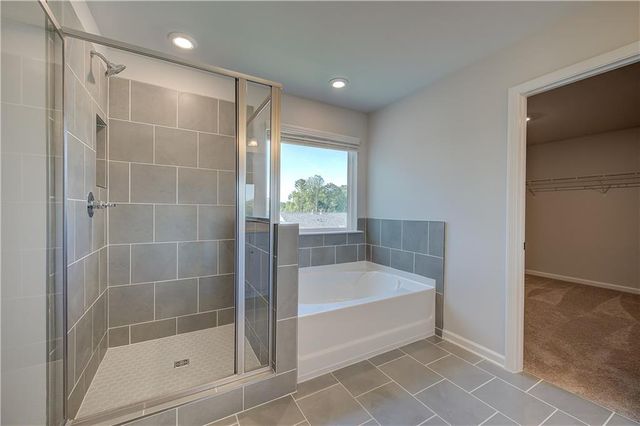 174 Crabbswood Drive, Mcdonough, GA 30253