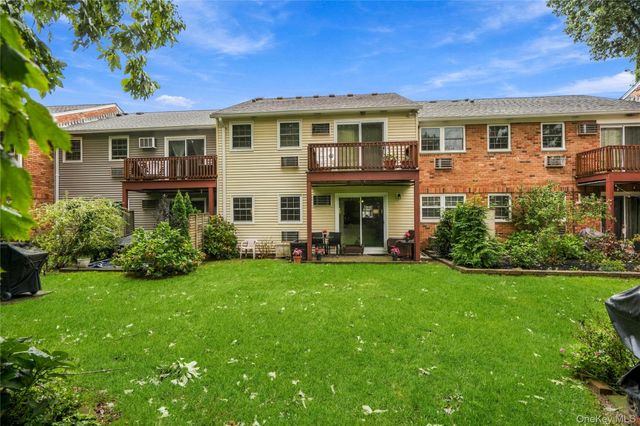 1056 Village Drive 1056, Hauppauge, NY 11788