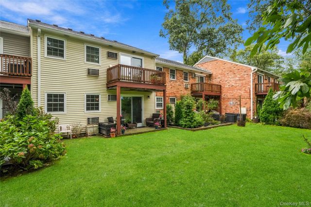 1056 Village Drive 1056, Hauppauge, NY 11788