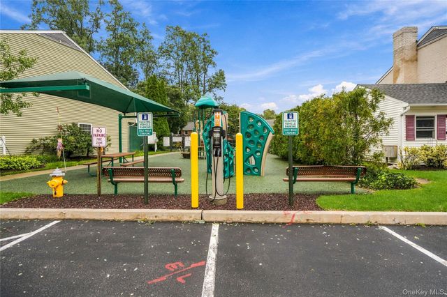 1056 Village Drive 1056, Hauppauge, NY 11788