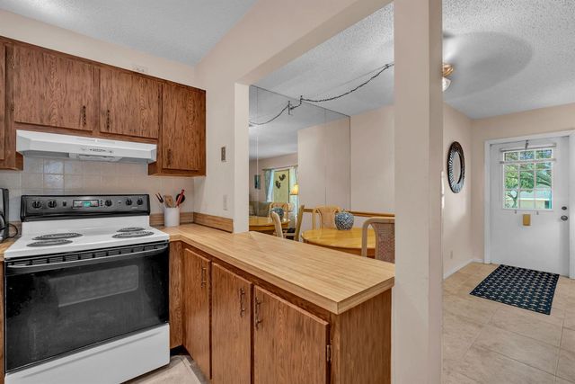 103 Lake Pine Circle A-2, Greenacres, FL 33463