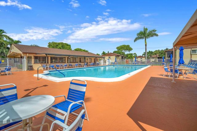 103 Lake Pine Circle A-2, Greenacres, FL 33463