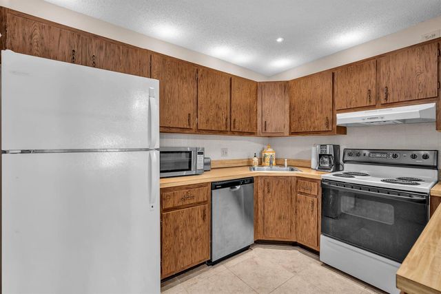 103 Lake Pine Circle A-2, Greenacres, FL 33463