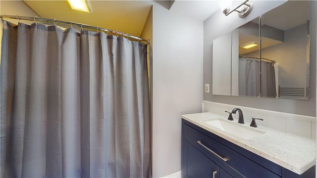 922 Highland Ave, Port Vue, PA 15133