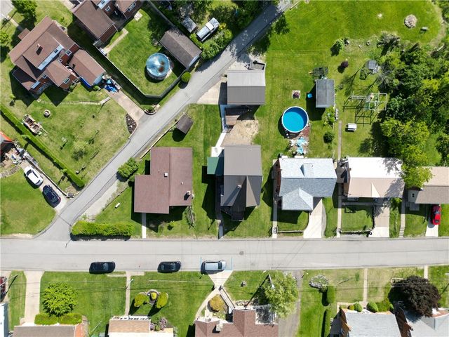 922 Highland Ave, Port Vue, PA 15133