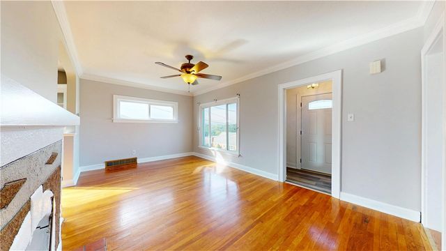 922 Highland Ave, Port Vue, PA 15133