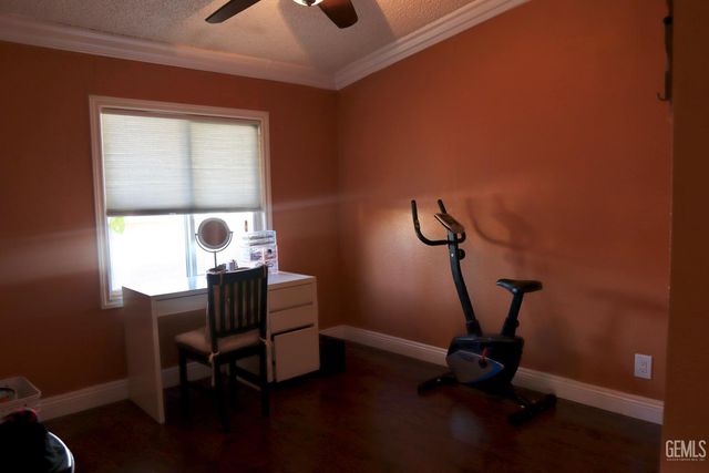 2042 Girard Street 126, Delano, CA 93215