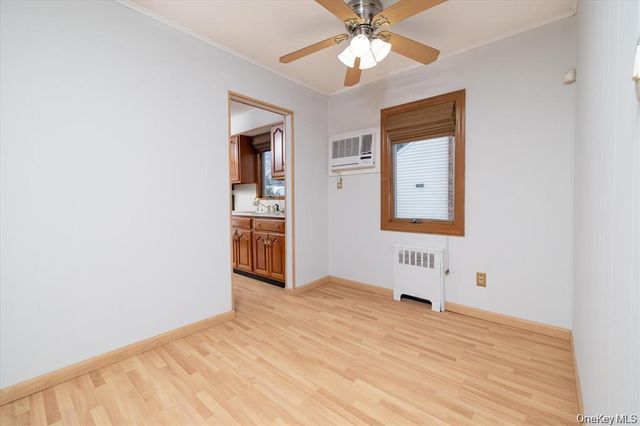 159 Nevada Street, Hicksville, NY 11801