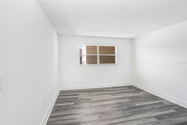 5603 80TH STREET N 303, St Petersburg, FL 33709