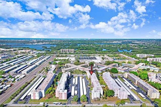 5603 80TH STREET N 303, St Petersburg, FL 33709