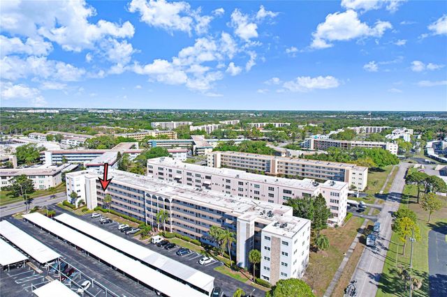 5603 80TH STREET N 303, St Petersburg, FL 33709