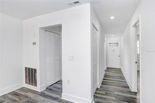 5603 80TH STREET N 303, St Petersburg, FL 33709