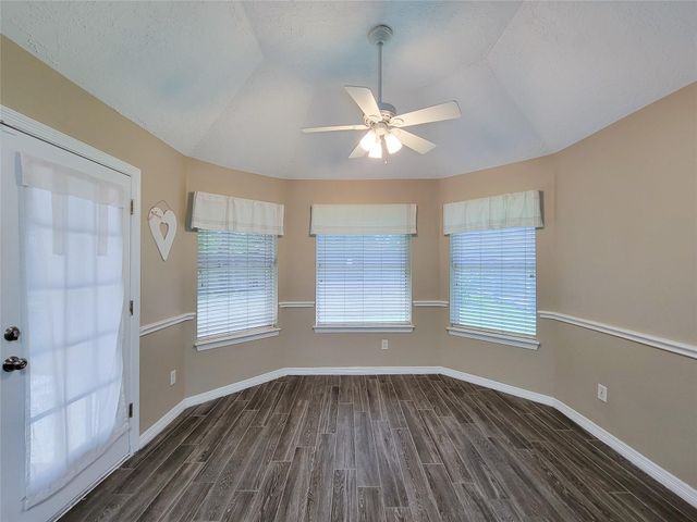 18511 Falcon Crest Drive, Humble, TX 77346