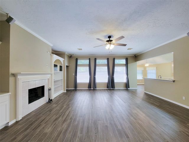 18511 Falcon Crest Drive, Humble, TX 77346