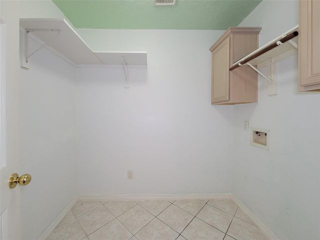 18511 Falcon Crest Drive, Humble, TX 77346