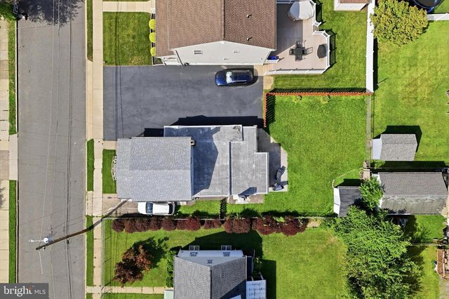 419 GORSUCH ST, Folsom, PA 19033