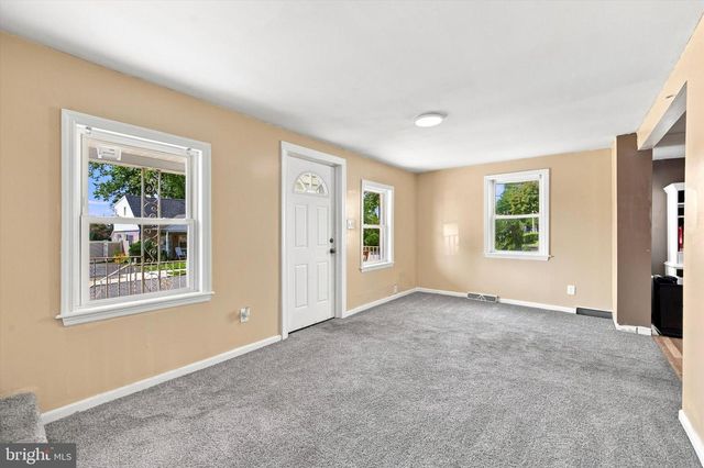 419 GORSUCH ST, Folsom, PA 19033