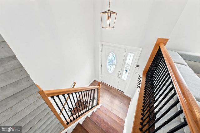 2 E RIDGEWOOD AVE, Galloway, NJ 08205