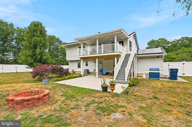 2 E RIDGEWOOD AVE, Galloway, NJ 08205